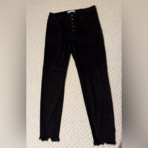 KanCan 11/29 Black High-Waisted Ankle Pant